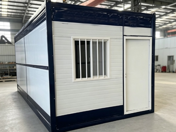 Prefabricated Foldable House